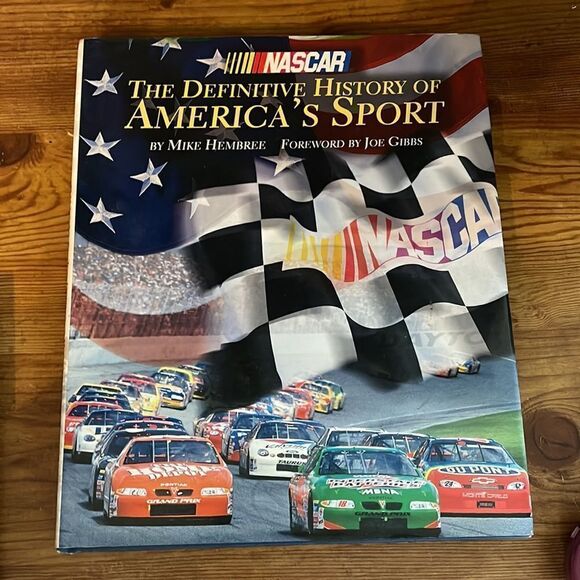 Dale Earnhardt 1951-2001 by Frank Moriarty and NASCAR The definitive History - Picture 5 of 7